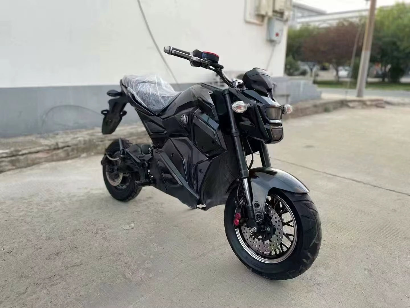 Cl'S New Z6 Electric Motorcycle 72V Electric High-Power Motorcycle Replaced by a High-Speed Electric Motorcycle Sports Car